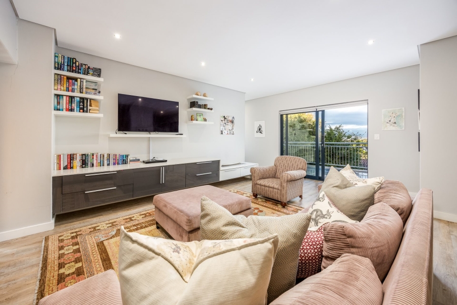 5 Bedroom Property for Sale in Aurora Western Cape